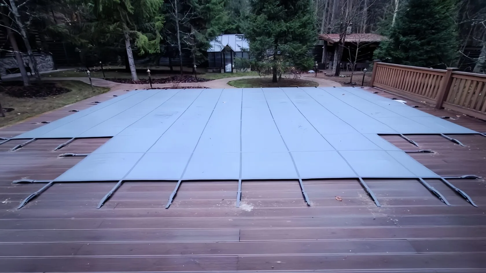 Покрывало для бассейна Laguna Cover Mesh в Ульяновске